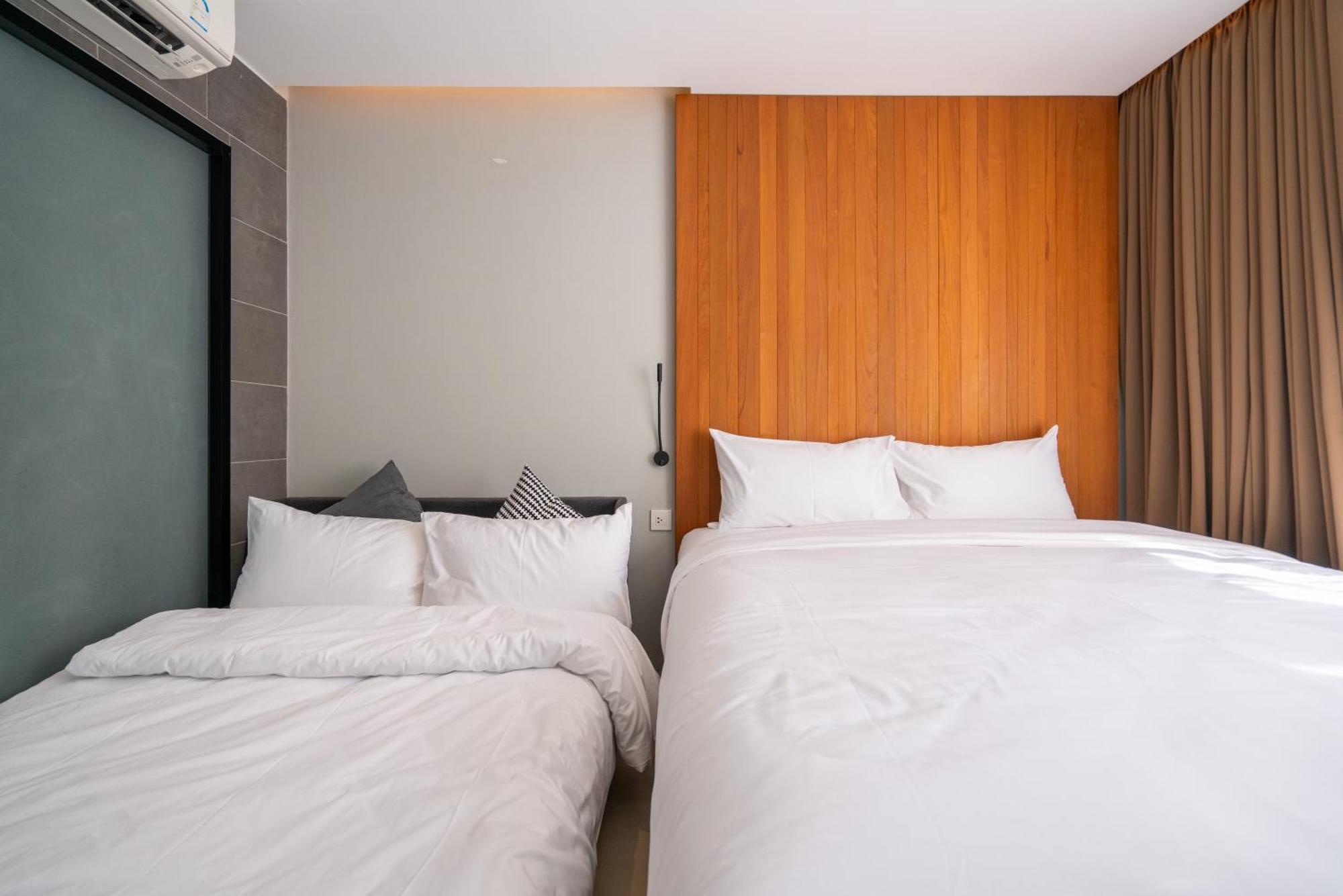 Woodstory Boutique Hotel Банкок Екстериор снимка