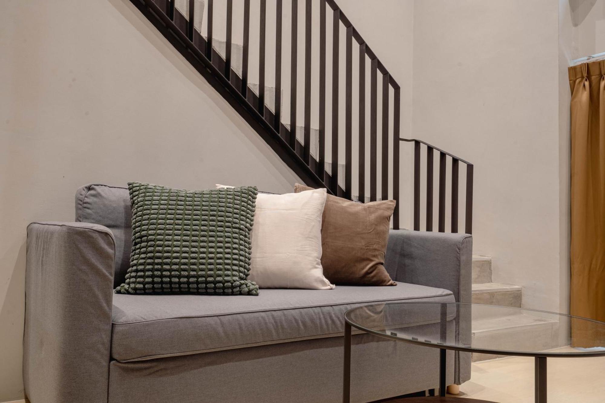 Woodstory Boutique Hotel Банкок Екстериор снимка